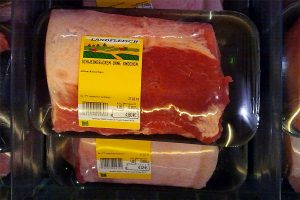 abgepacktes Fleisch im Supermarkt, © getreidekonservieren.de